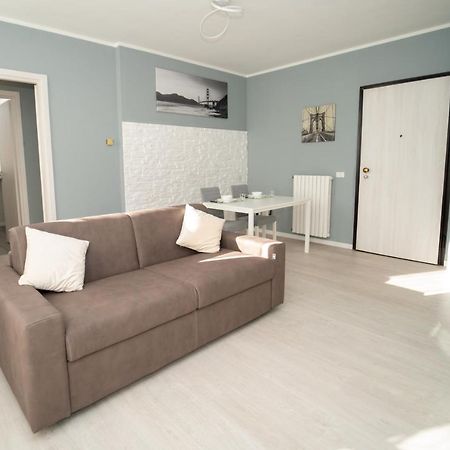 Appartamento Nuovo Vicino Aeroporto Malpensa Gallarate Extérieur photo